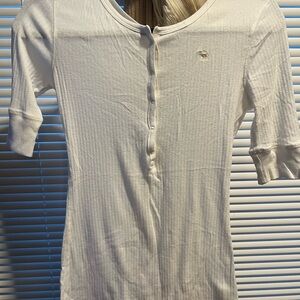 Abercrombie & Fitch White Ribbed shirt